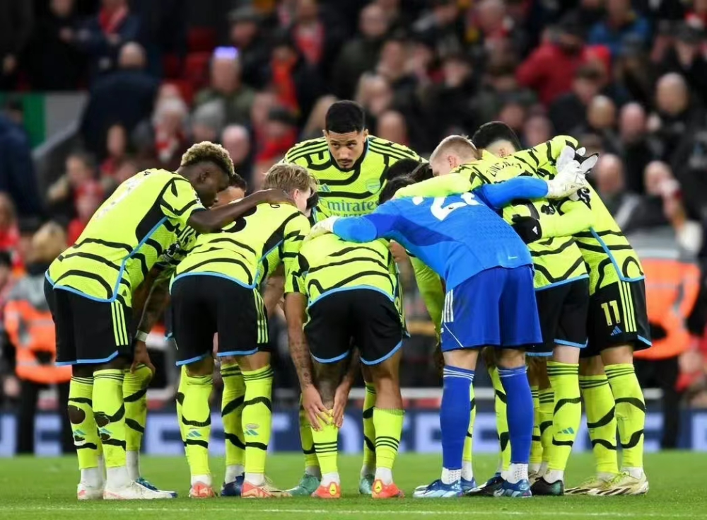 星空app-洛杉矶快船赛后复出首秀奥兰多魔术更衣室发声备战足总杯，媒体一致点评：赛后阿森纳造点机会——欧冠节点到来的简单介绍-星空app